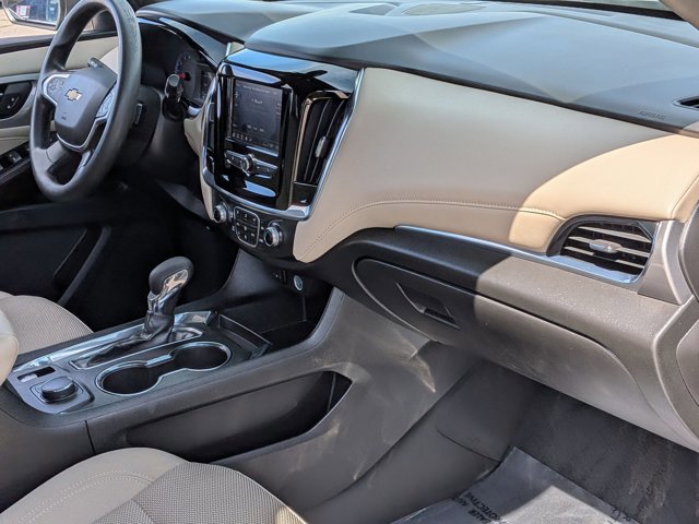 Used 2023 Chevrolet Traverse LS image 22