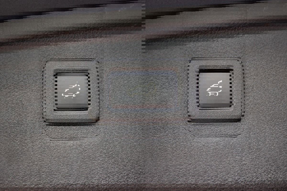 Used 2019 Subaru Outback 2.5i Limited w/ Popular Package #2 image 36