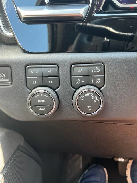 New 2026 Chevrolet Silverado 1500 LT w/ Texas Edition Plus AWD/4WD image 21