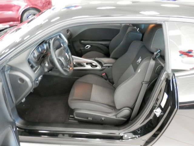 Used 2022 Dodge Challenger R/T Scat Pack RWD image 17