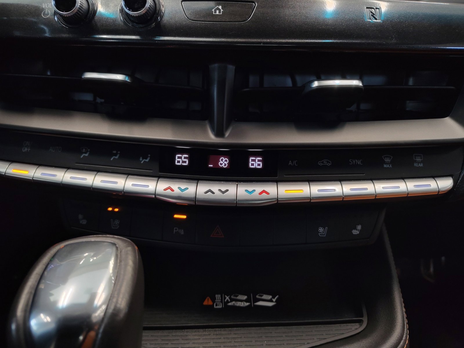 Used 2020 Cadillac CT4 Premium Luxury w/ Climate Package image 21