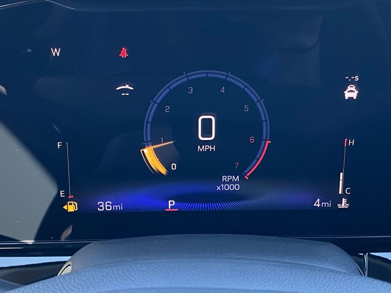 New 2026 Chevrolet Trax ACTIV w/ Sunroof Package FWD image 25