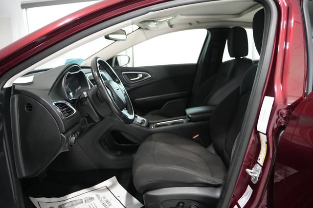 Used 2015 Chrysler 200 Limited w/ Comfort Group FWD image 14