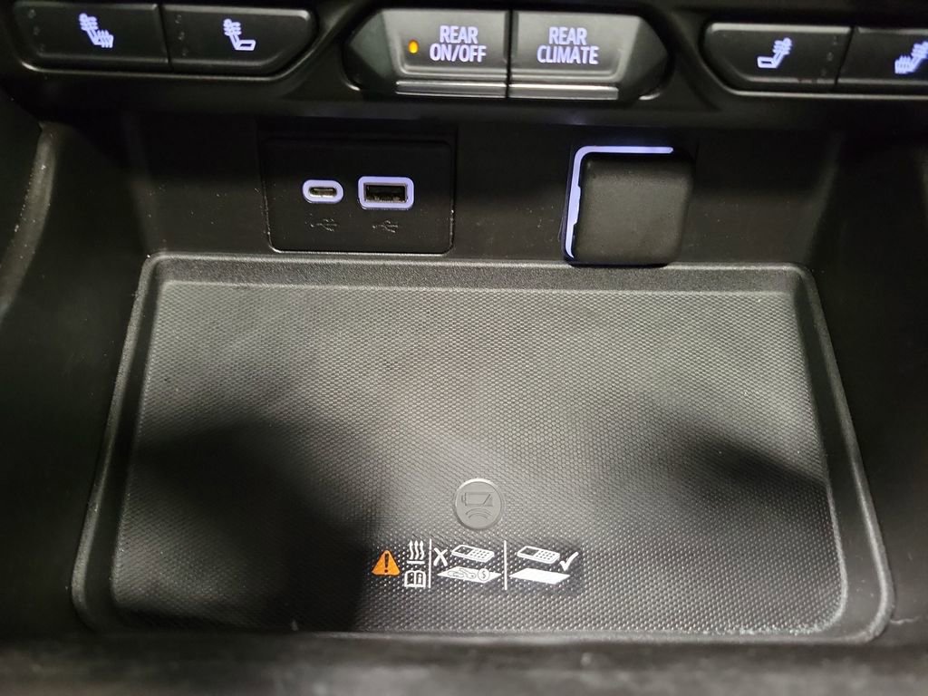 Used 2021 Chevrolet Tahoe LT image 16