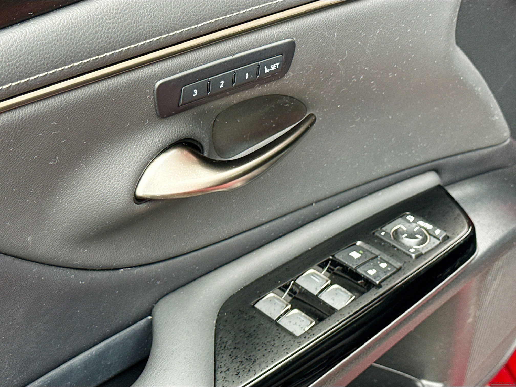 Used 2022 Lexus ES 250 w/ Premium Package image 7