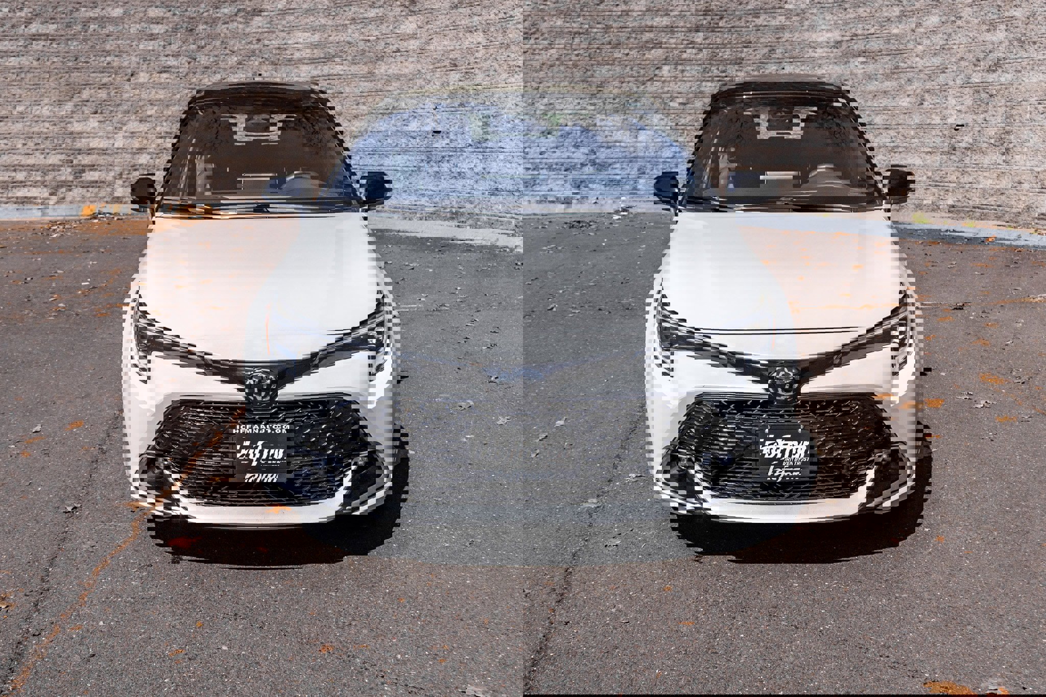 Used 2025 Toyota Corolla XSE image 3