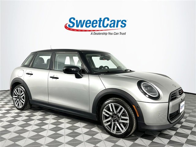 Used 2025 MINI Cooper S image 1