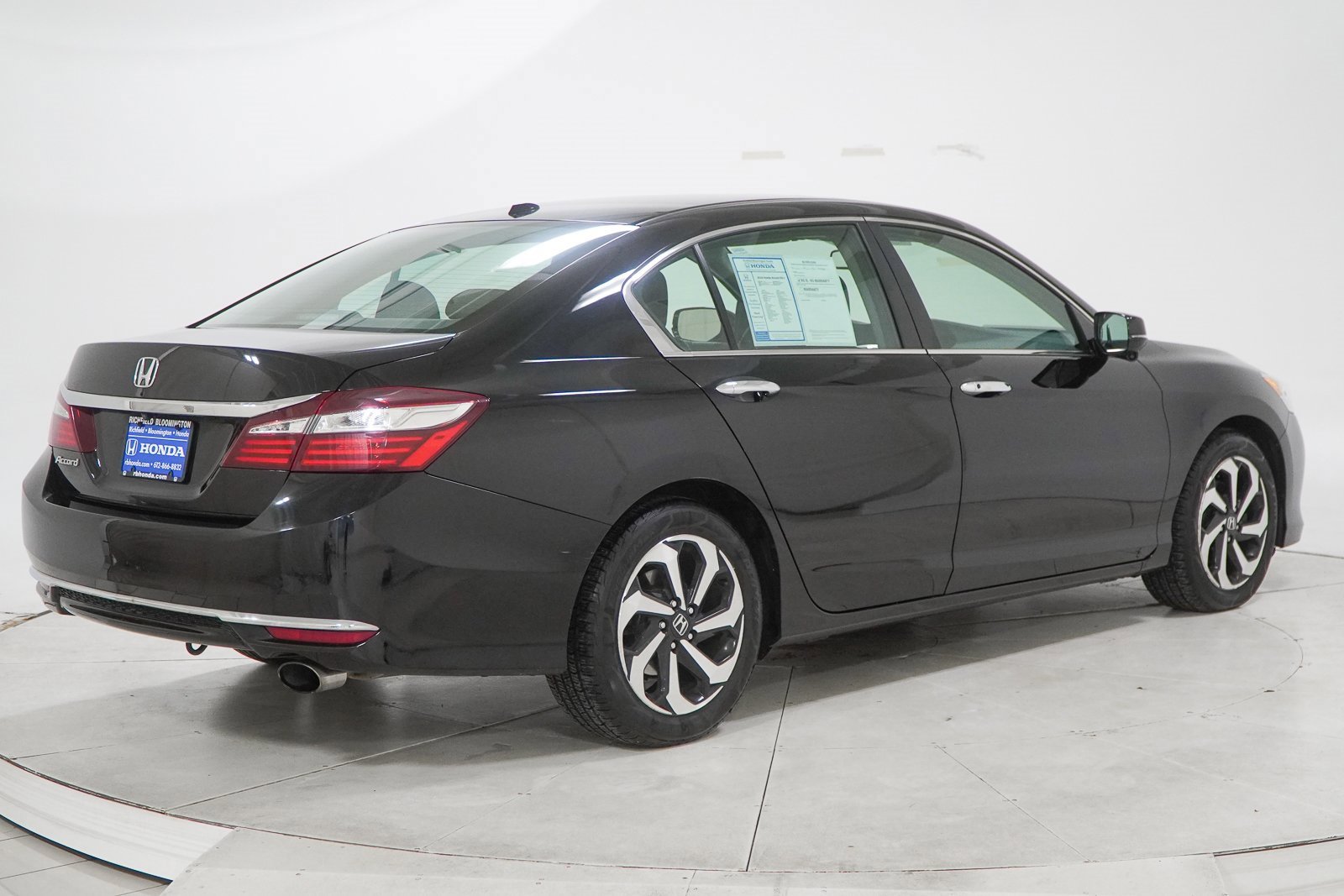 Used 2016 Honda Accord EX-L image 10