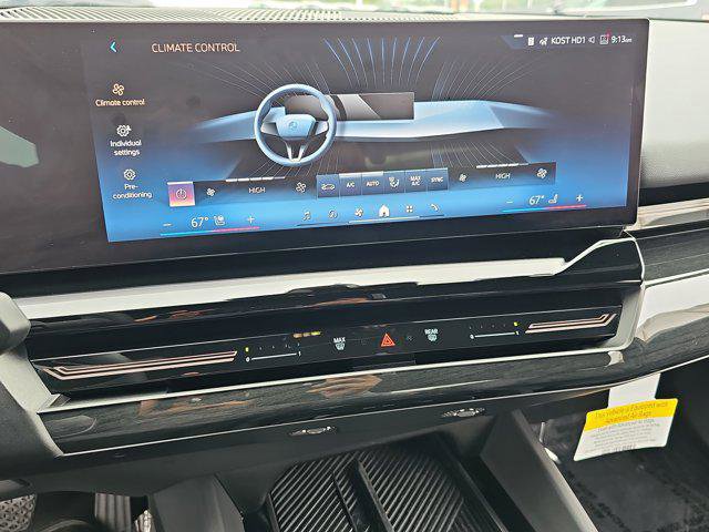 Used 2024 BMW 530i w/ Convenience Package image 25