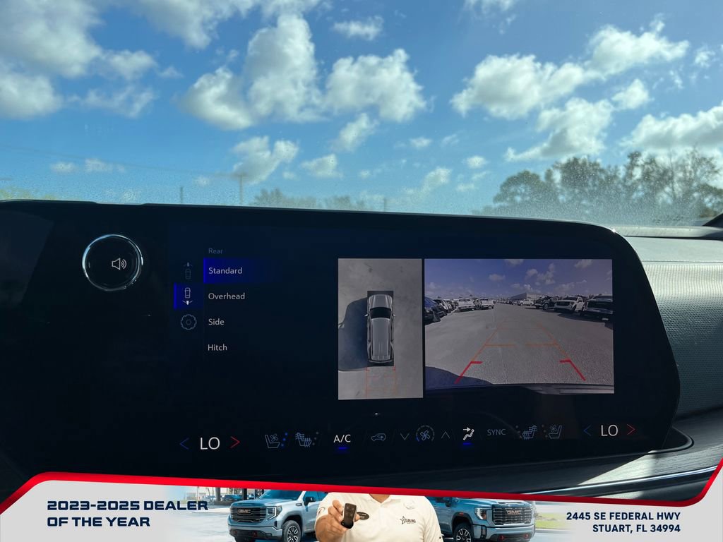 Used 2025 Chevrolet Tahoe Premier image 33