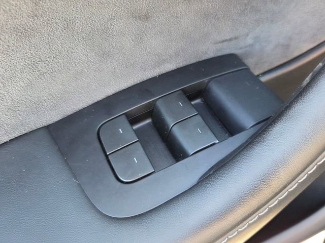 Used 2024 Tesla Model Y Long Range image 32