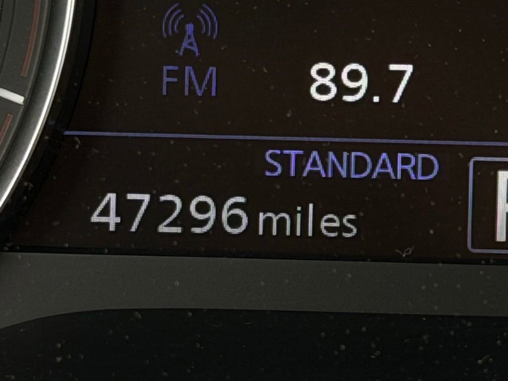 Used 2024 INFINITI QX50 Luxe AWD/4WD image 7