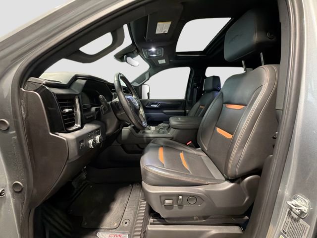 Used 2025 GMC Sierra 3500 AT4 w/ AT4 Premium Plus Package AWD/4WD image 19