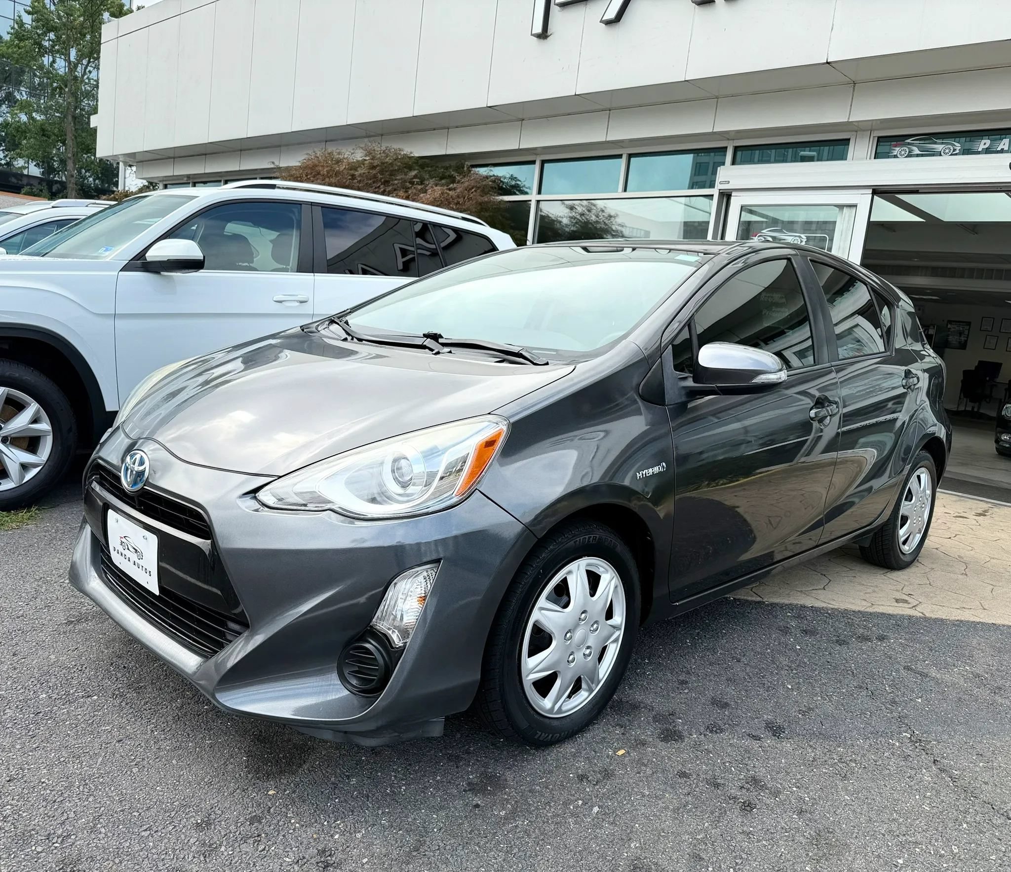 Used 2015 Toyota Prius C Two FWD image 3