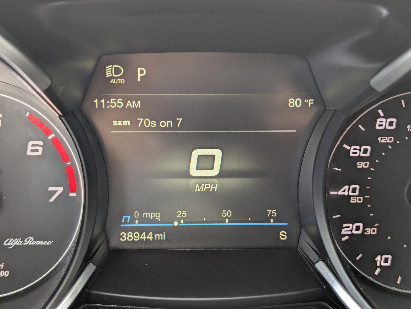 Used 2023 Alfa Romeo Stelvio Sprint RWD image 35