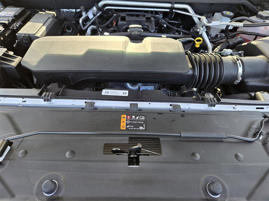 Used 2026 Chevrolet Colorado ZR2 w/ Technology Package image 30