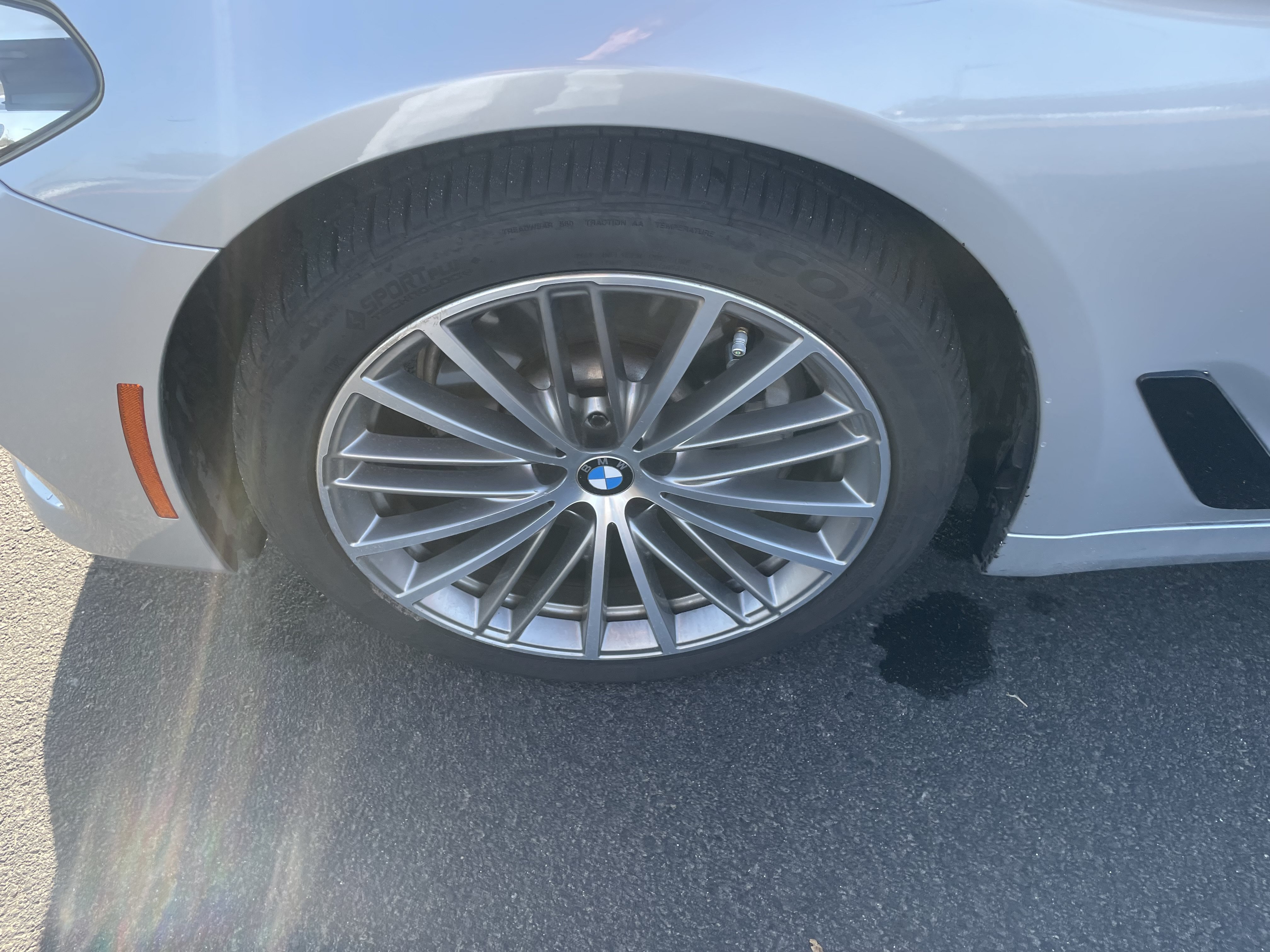 Used 2018 BMW 530i RWD image 9