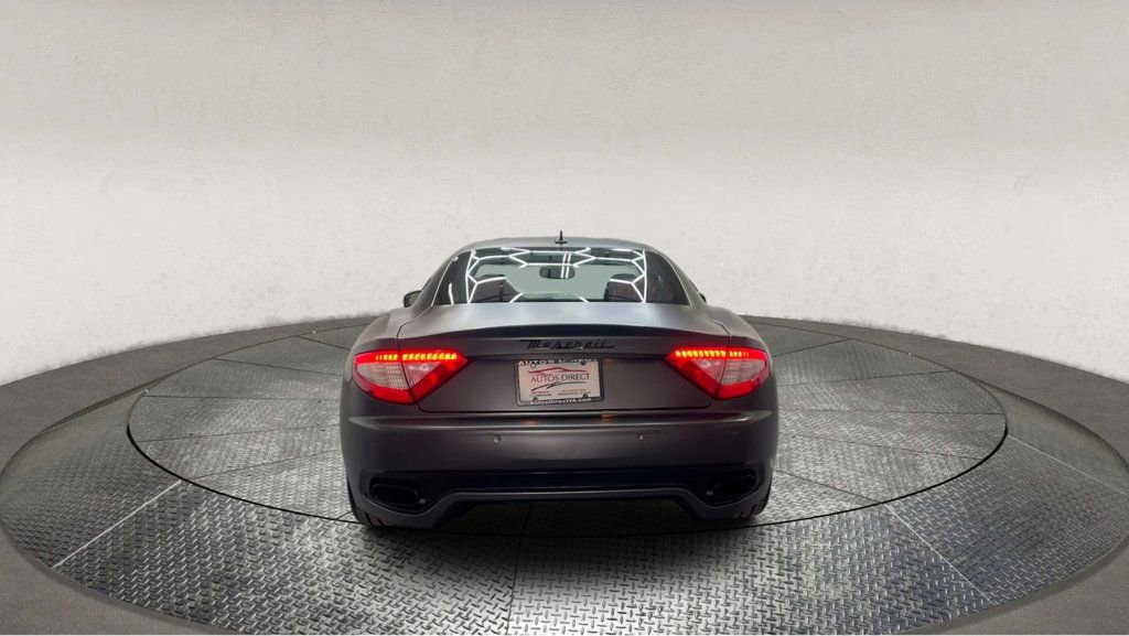 Used 2011 Maserati GranTurismo S image 7