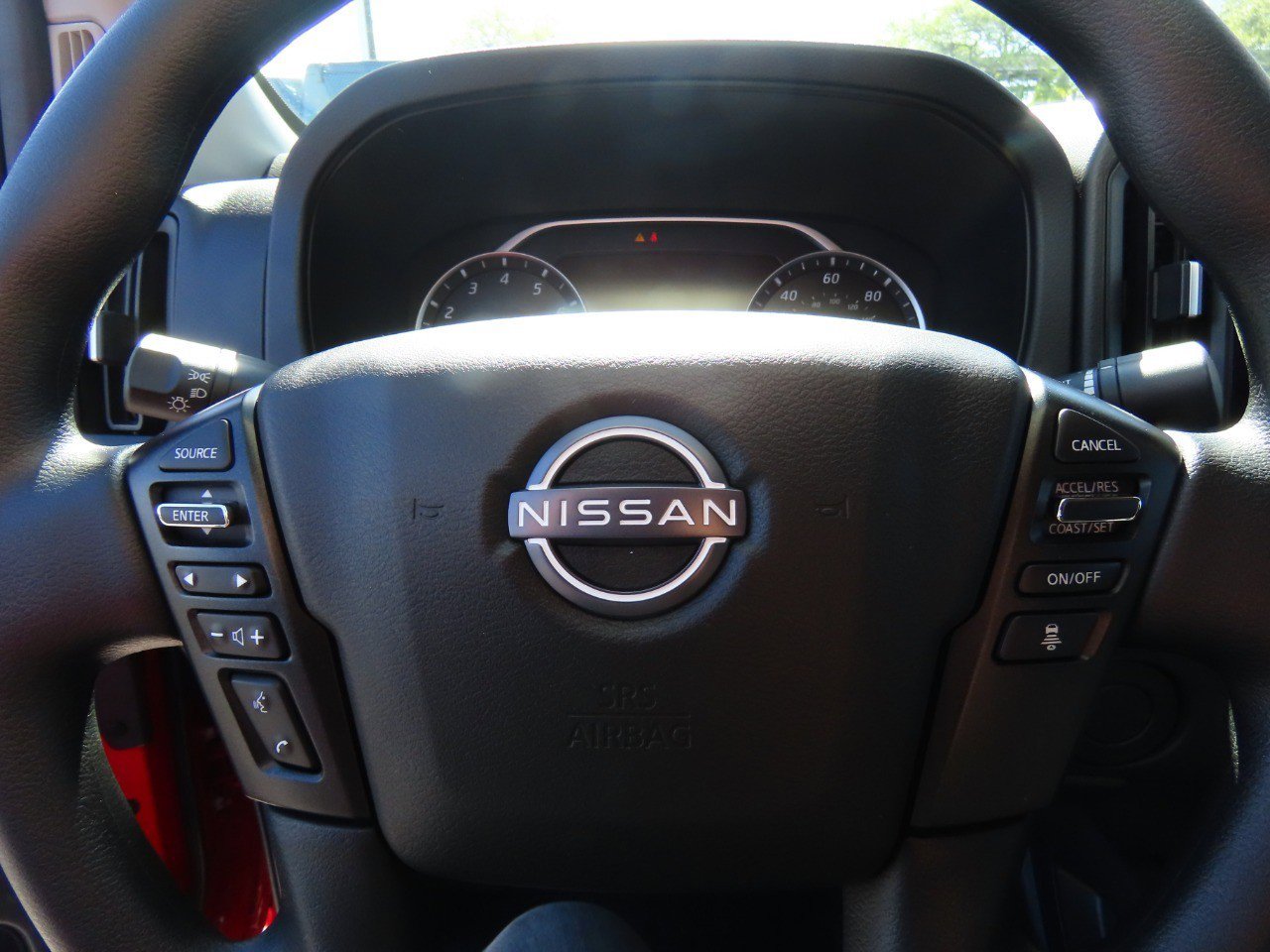 Used 2025 Nissan Frontier S image 25