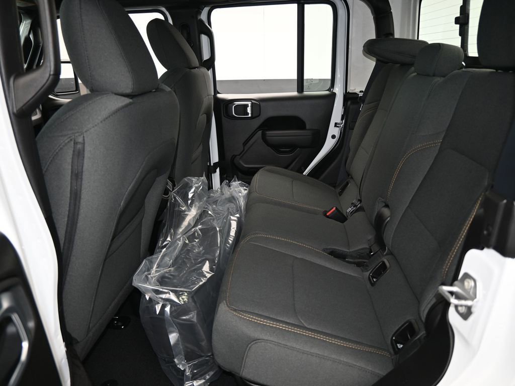 New 2026 Jeep Gladiator Sport AWD/4WD image 28