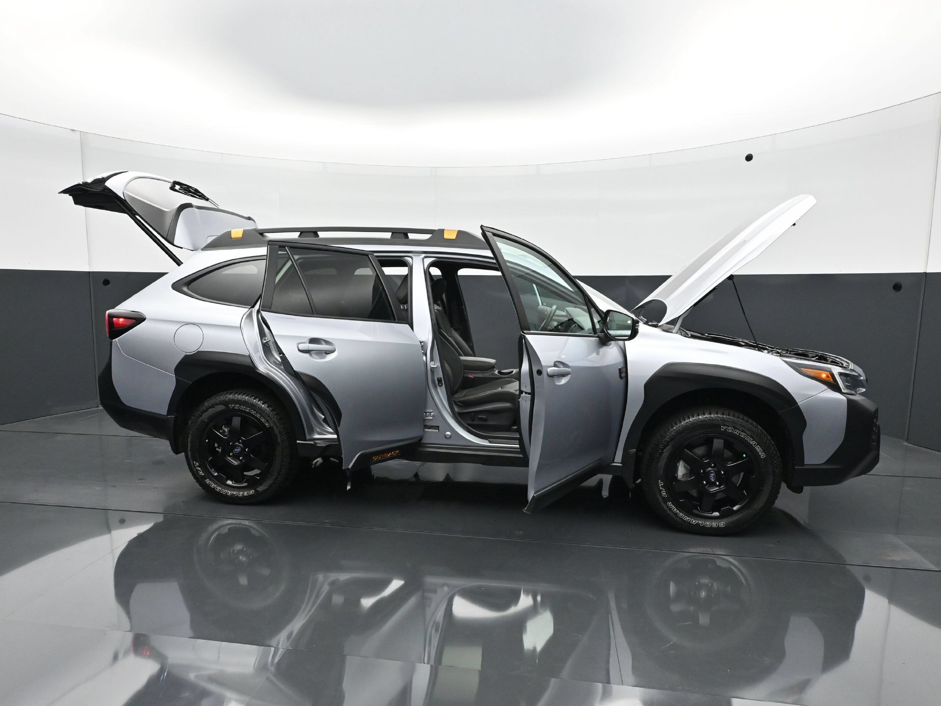 Used 2025 Subaru Outback Wilderness AWD/4WD image 37
