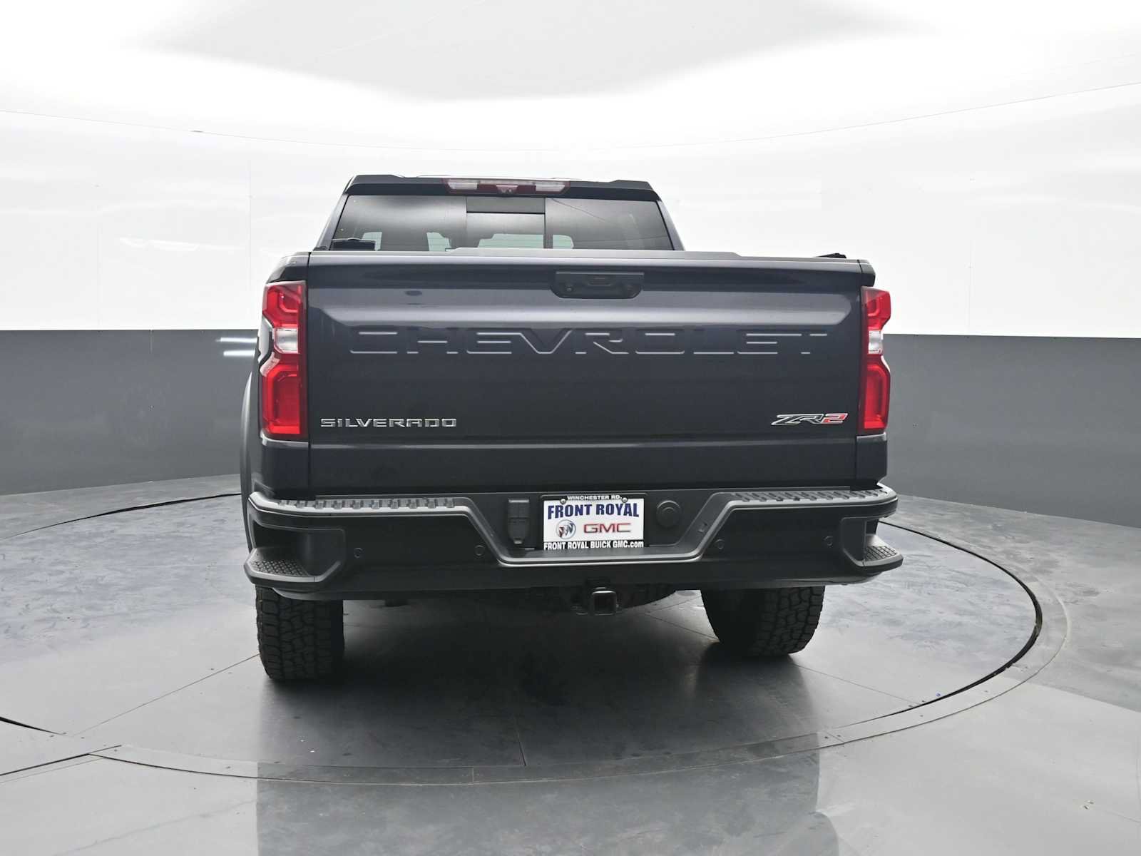 Used 2022 Chevrolet Silverado 1500 ZR2 w/ Technology Package AWD/4WD image 6