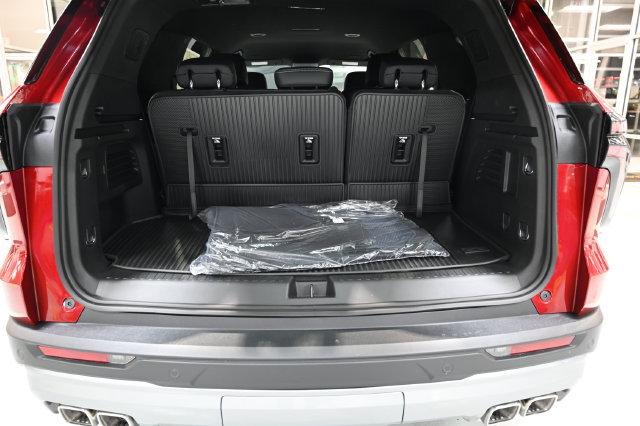 New 2027 Chevrolet Traverse LT w/ Driver Confidence Package FWD image 30
