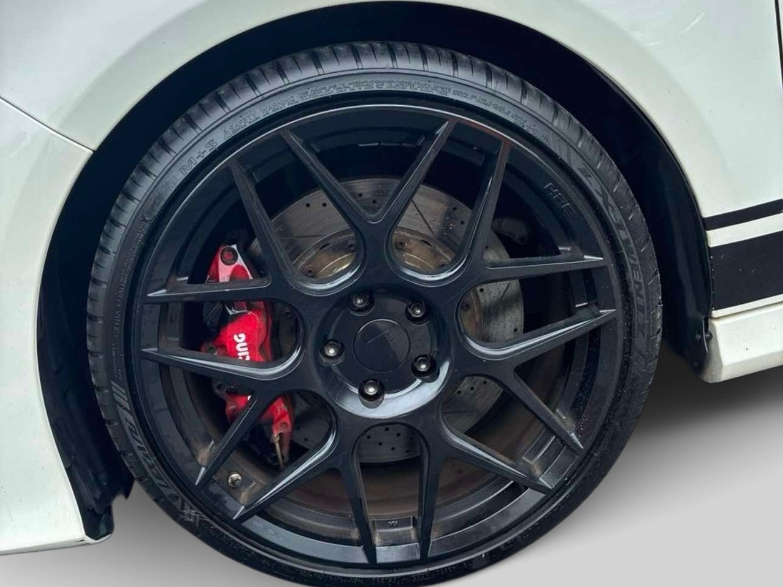 Used 2014 Mercedes-Benz CLA 250 image 5