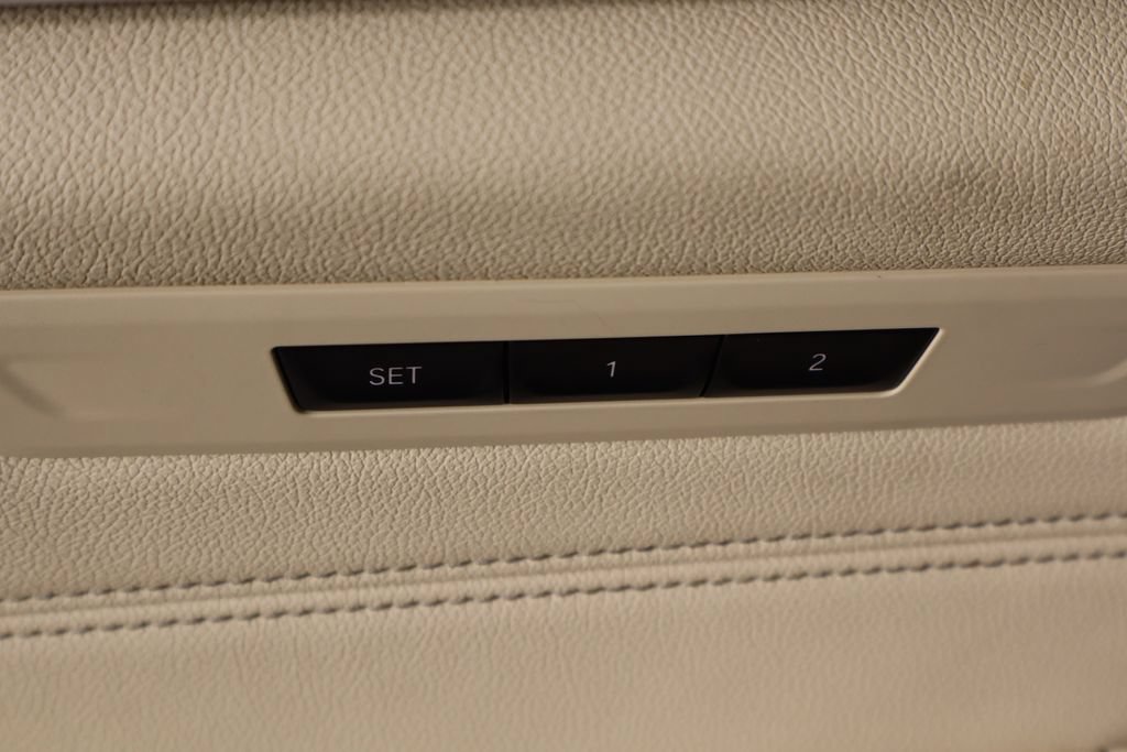 Used 2023 BMW 530i xDrive w/ Premium Package AWD/4WD image 22