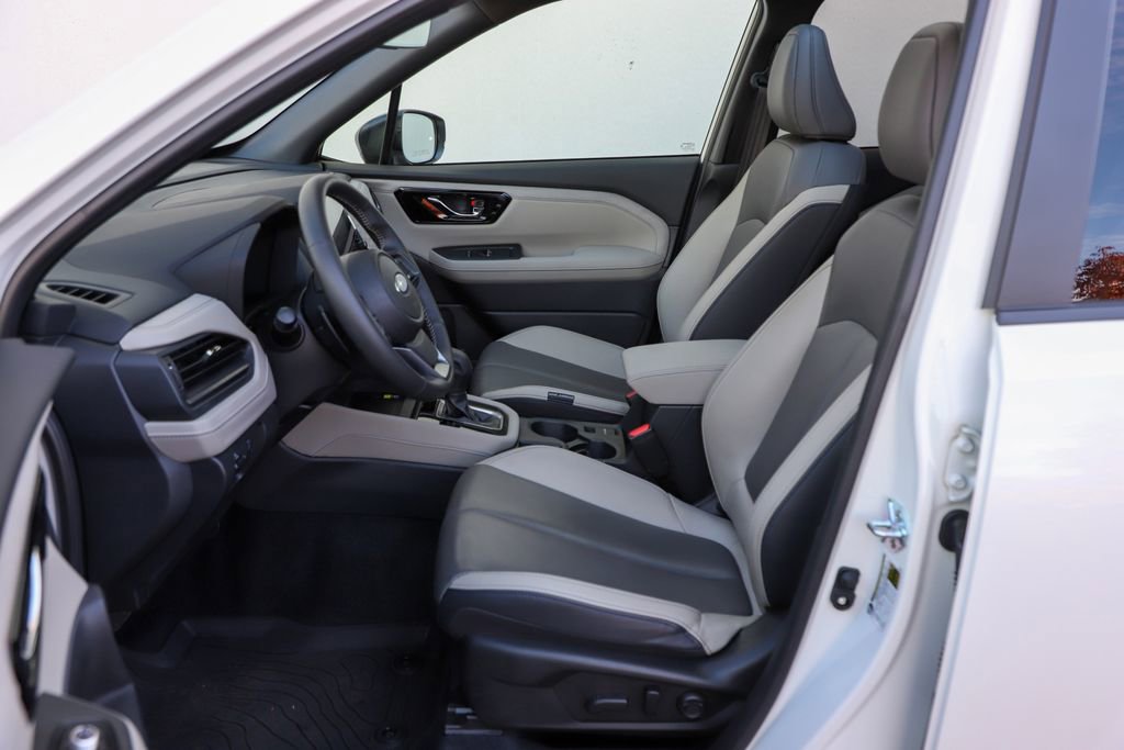 Used 2025 Subaru Forester Limited image 36