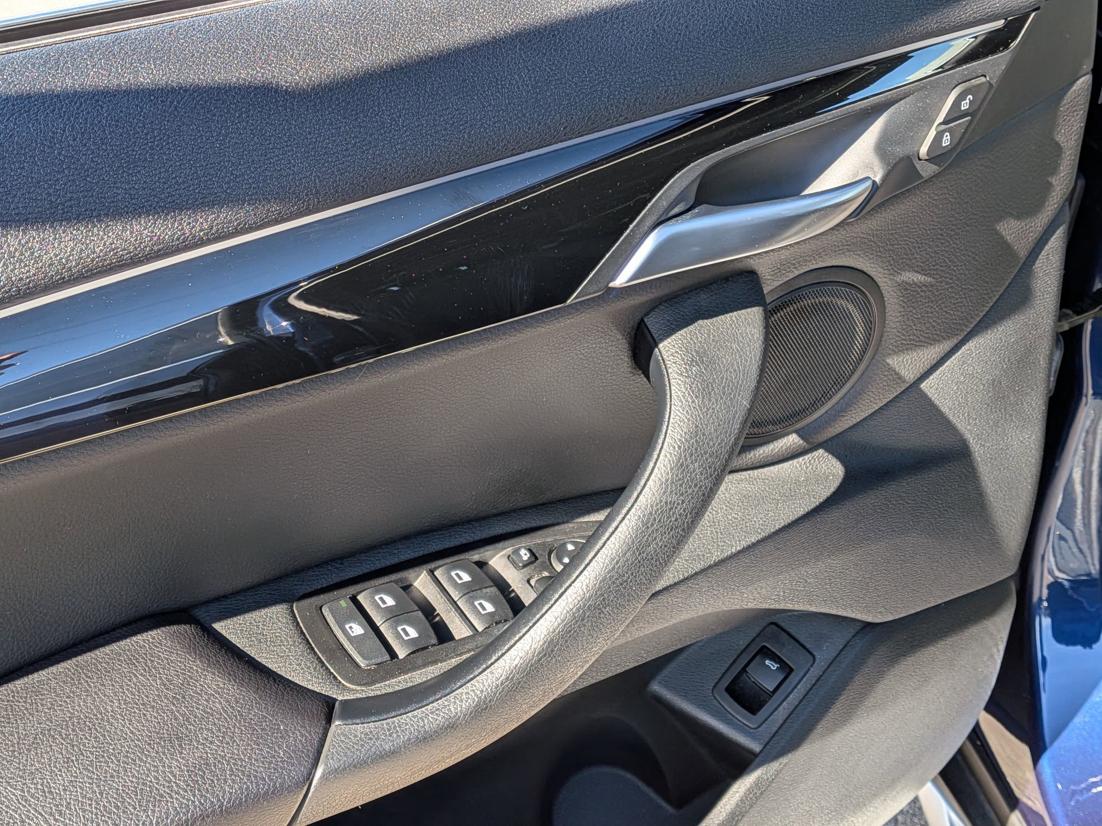 Used 2017 BMW X1 sDrive28i image 9