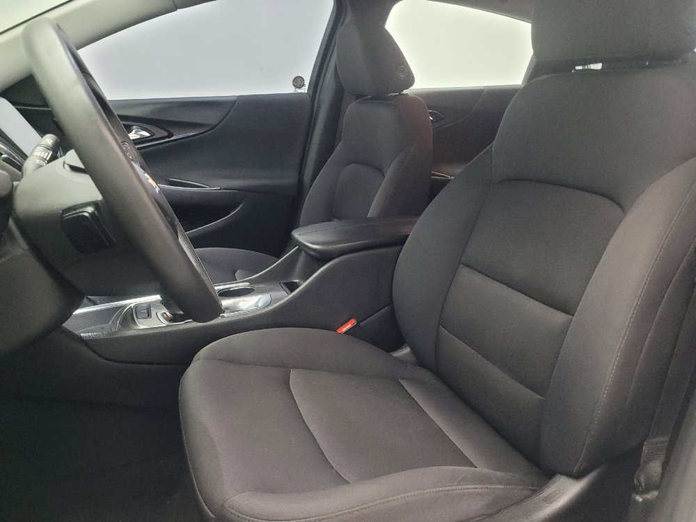 Used 2021 Chevrolet Malibu LT FWD image 17