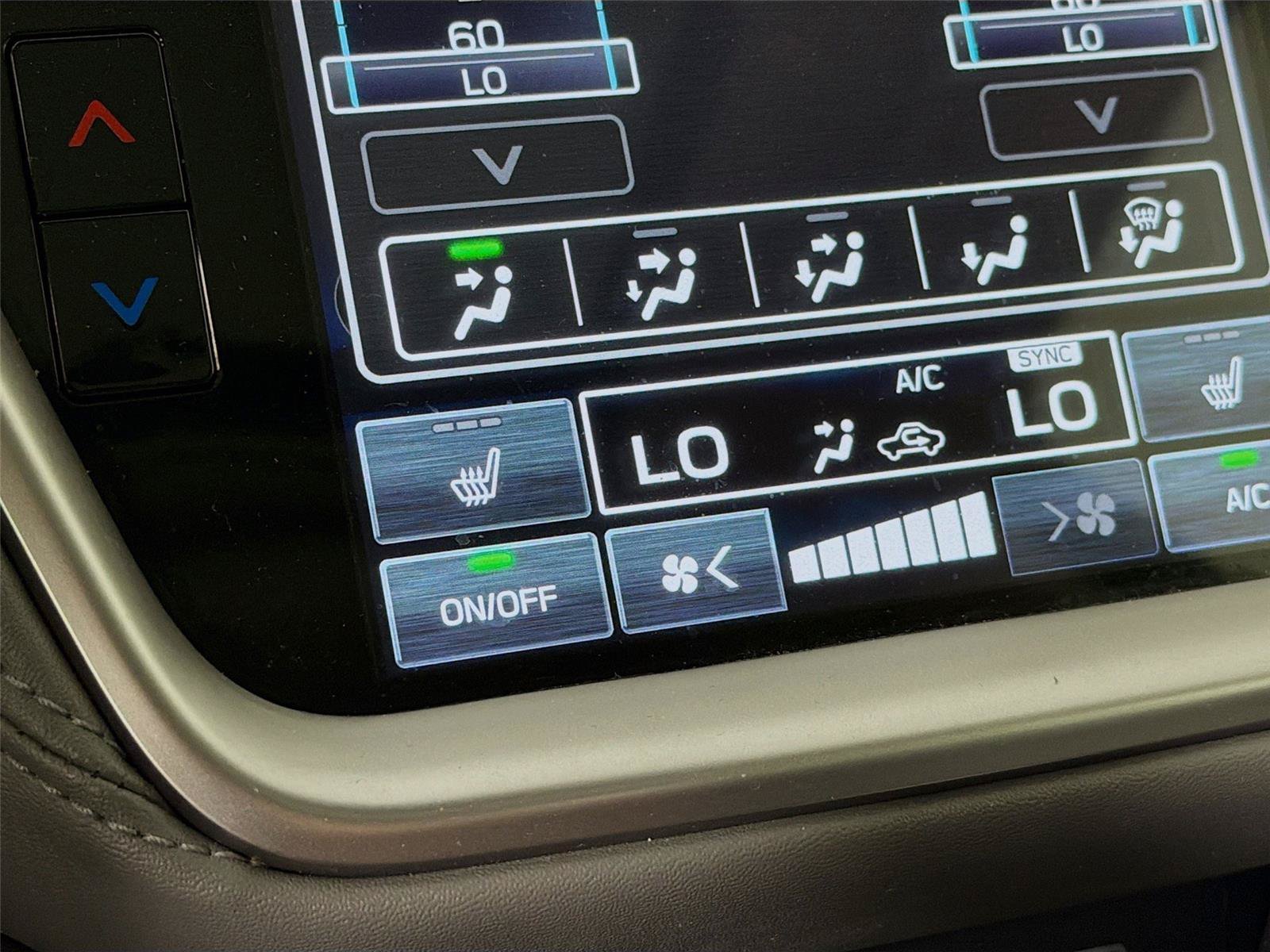 Used 2023 Subaru Outback Onyx Edition AWD/4WD image 25