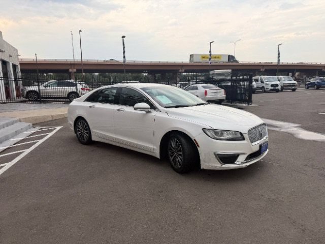 Used 2017 Lincoln MKZ Premiere FWD image 15