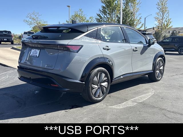 Used 2024 Nissan Ariya AWD image 5