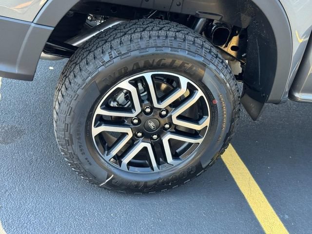 New 2026 Ford Ranger Lariat w/ FX4 Off-Road Package AWD/4WD image 4