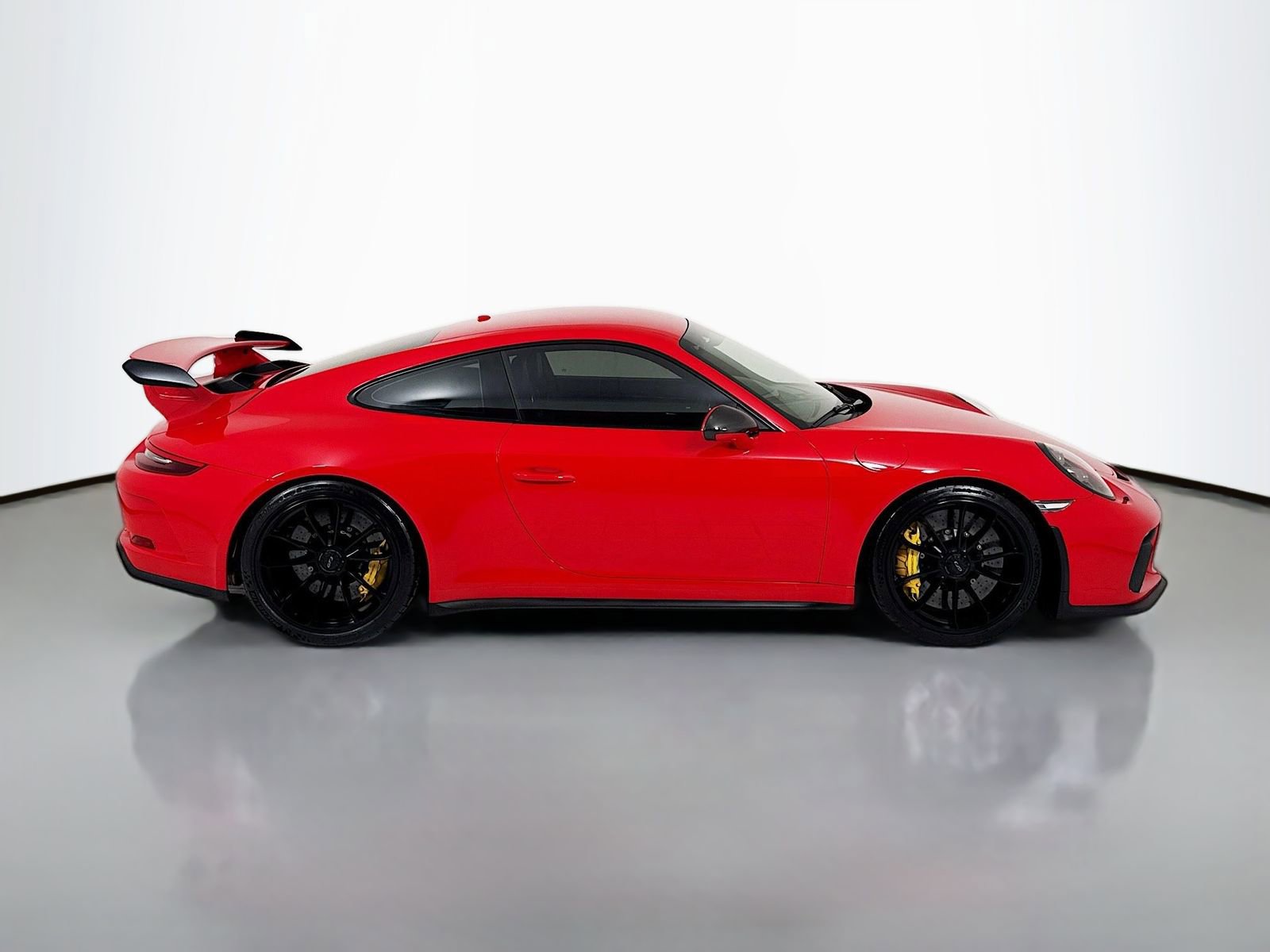 Used 2018 Porsche 911 GT3 image 8