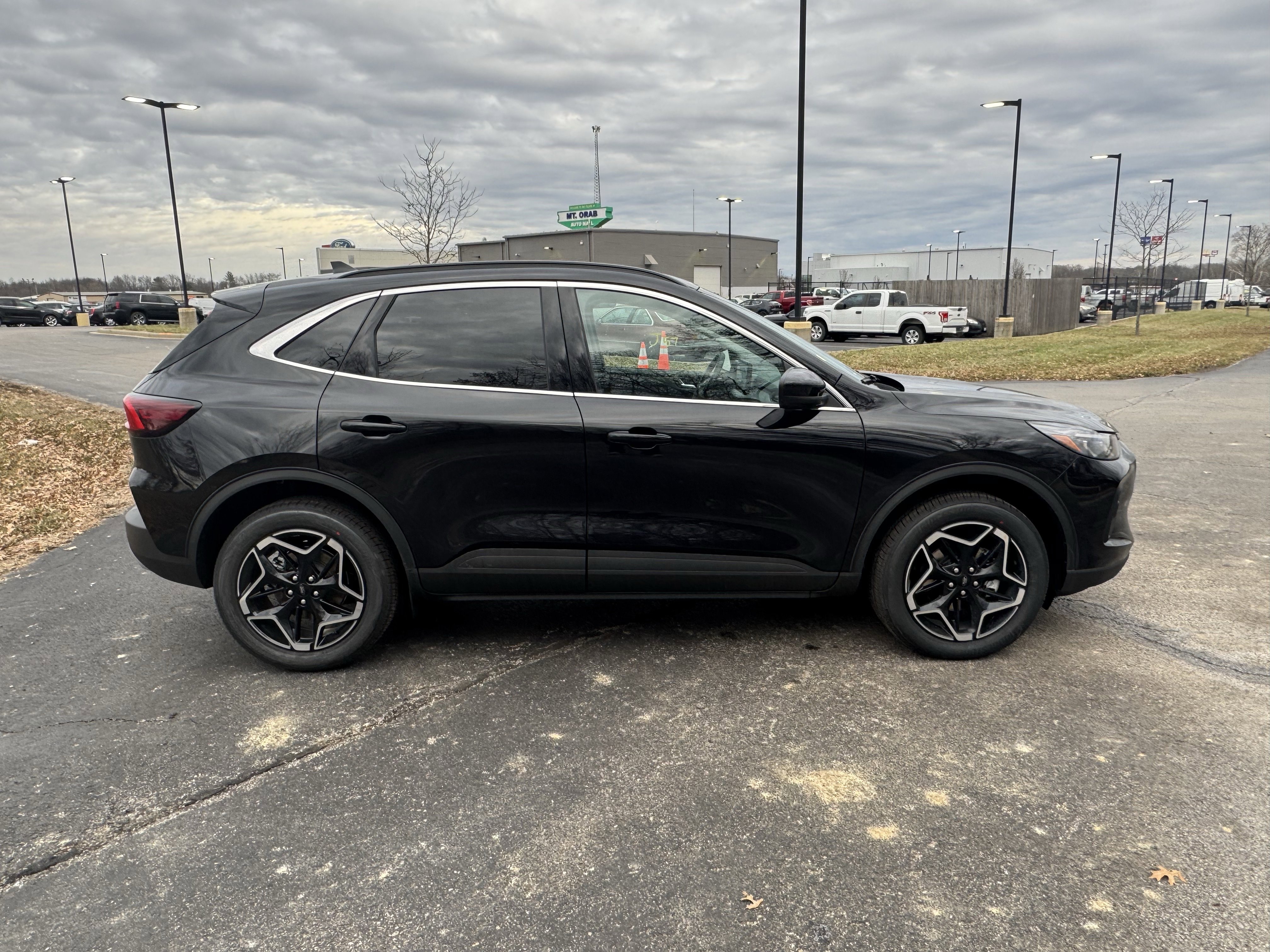 New 2026 Ford Escape Platinum w/ Equipment Group 601A image 5