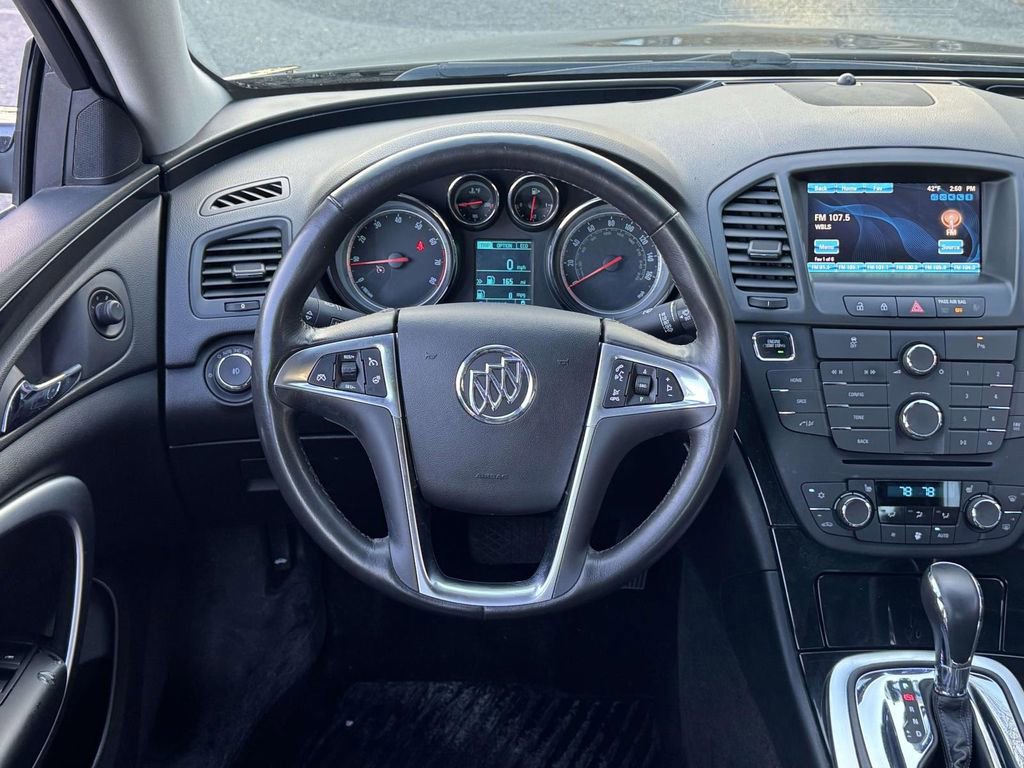 Used 2013 Buick Regal Premium image 13