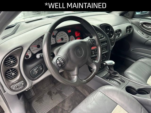 Used 2005 Pontiac Bonneville GXP image 3
