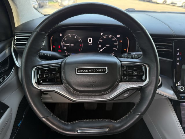 Used 2023 Jeep Grand Wagoneer Series II w/ Flexible Seating Group AWD/4WD image 14