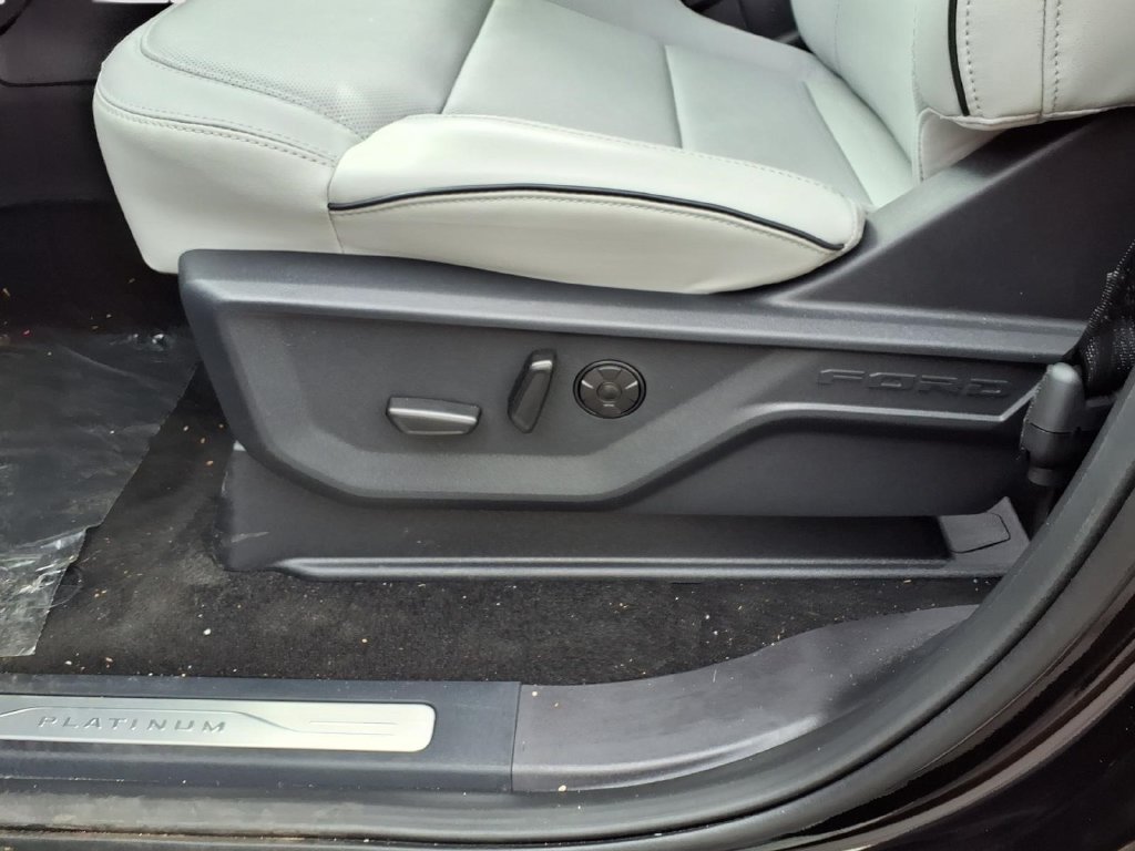 New 2026 Ford Expedition Max Platinum AWD/4WD image 26