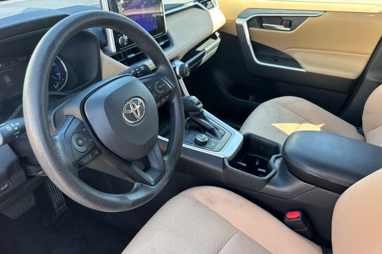 Used 2023 Toyota RAV4 XLE w/ Convenience Package AWD/4WD image 9