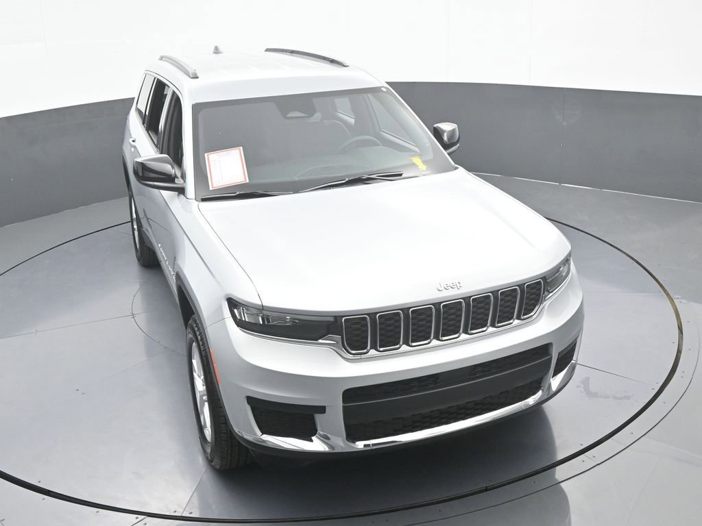 Used 2024 Jeep Grand Cherokee L Laredo w/ Luxury Tech Group I image 56