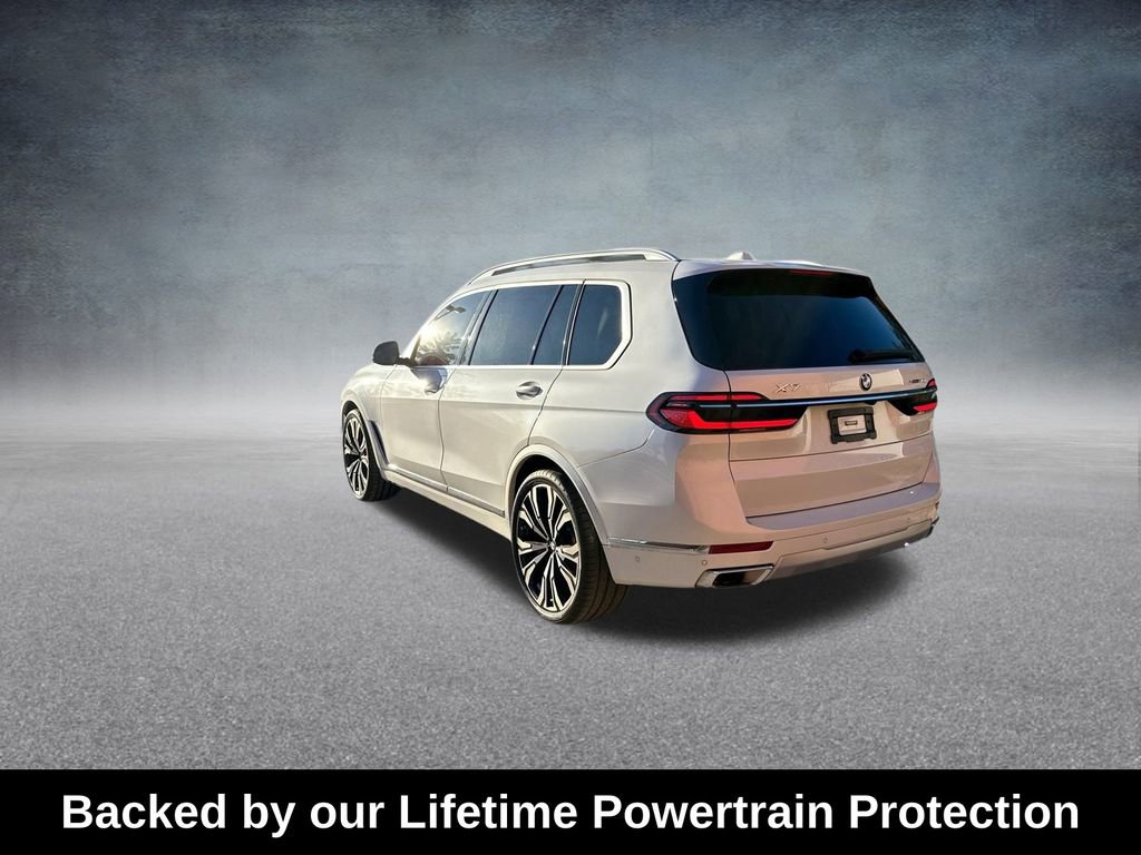 Used 2023 BMW X7 xDrive40i image 7