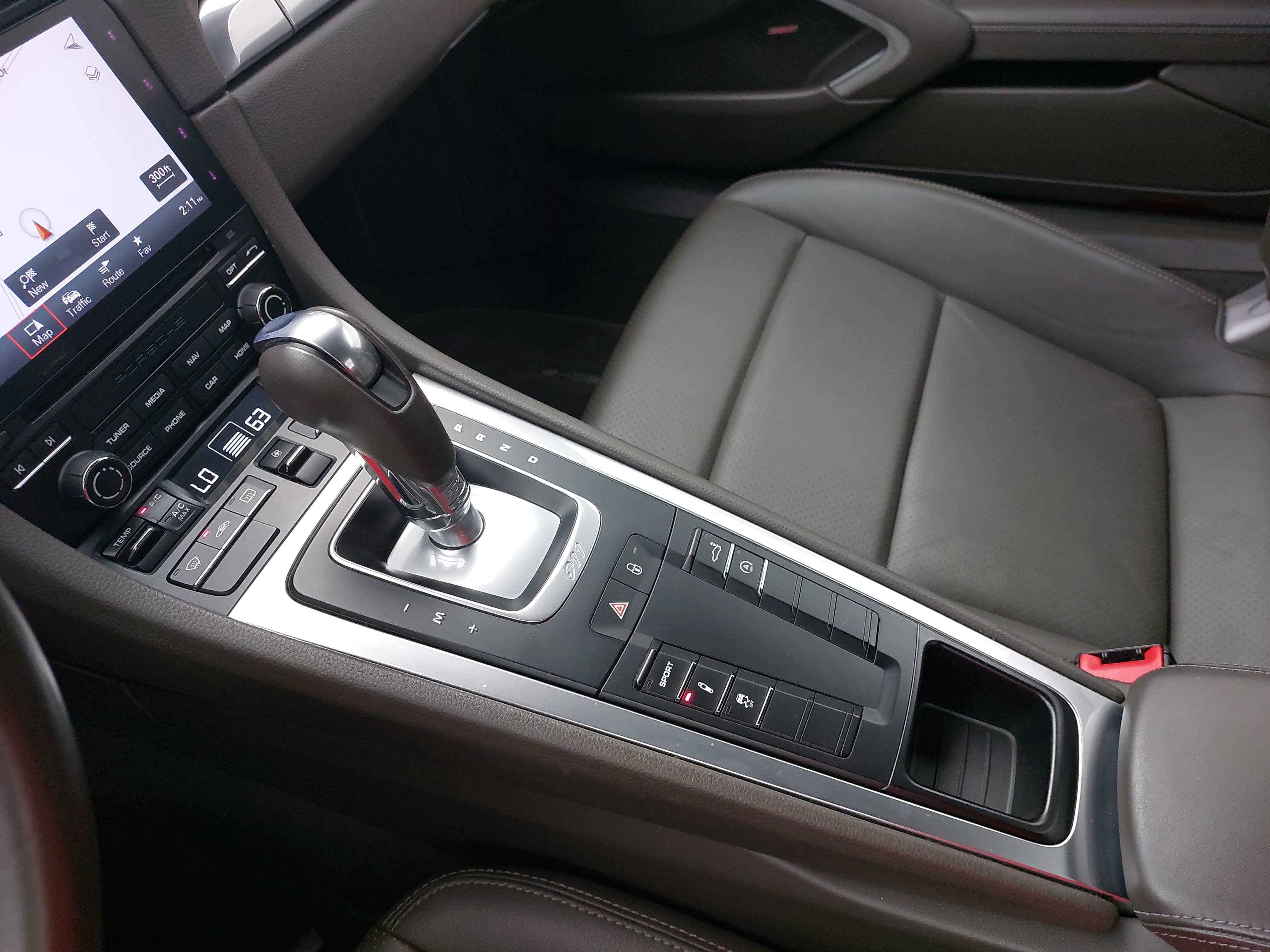 Certified 2018 Porsche 911 Carrera RWD image 26