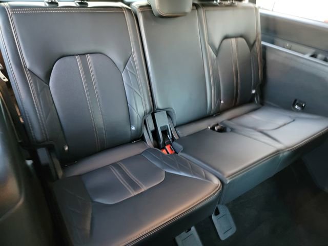 Used 2022 Ford Expedition Max Platinum image 16