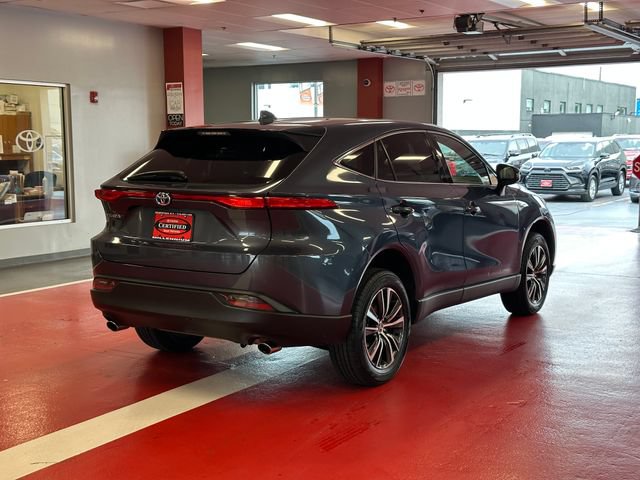 Certified 2023 Toyota Venza LE AWD/4WD image 4
