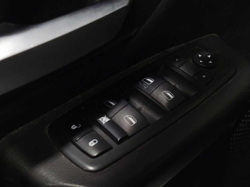 Used 2019 RAM 1500 Tradesman image 27