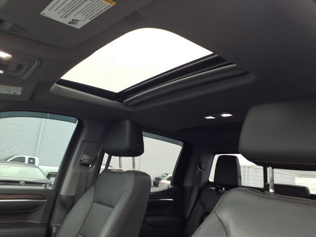 Used 2022 GMC Sierra 1500 SLT w/ SLT Premium Plus Package image 24